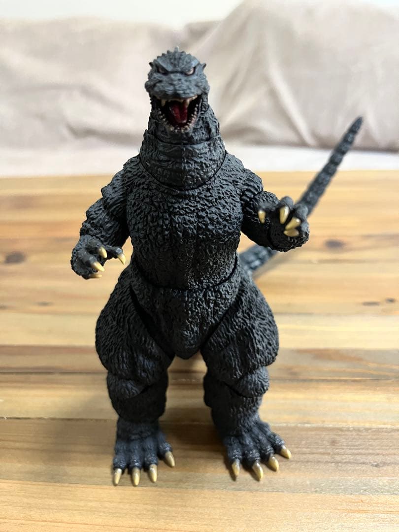 チ*ギ様 モンスターアーツ　ゴジラ　メカキングギドラ