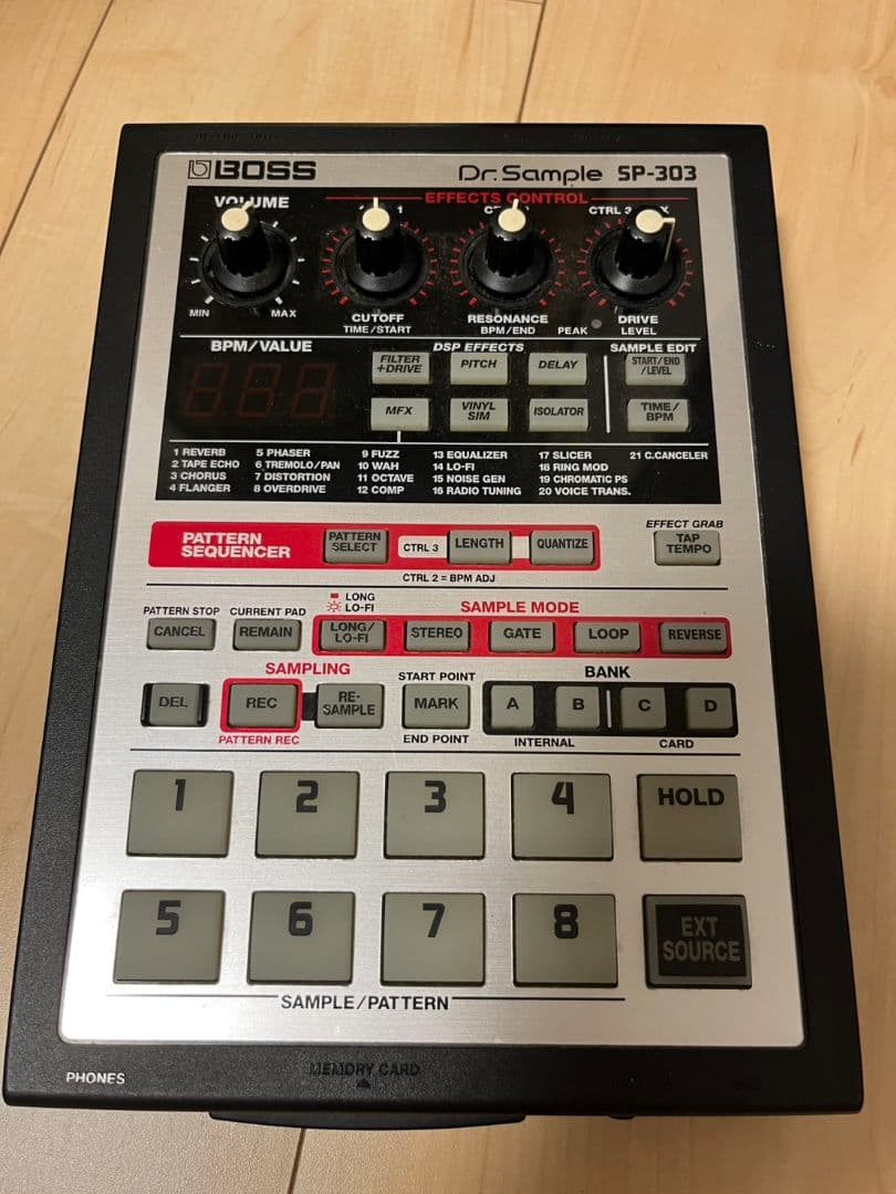 Roland/SP303 Dr.Sample（サンプラー兼エフェクター）