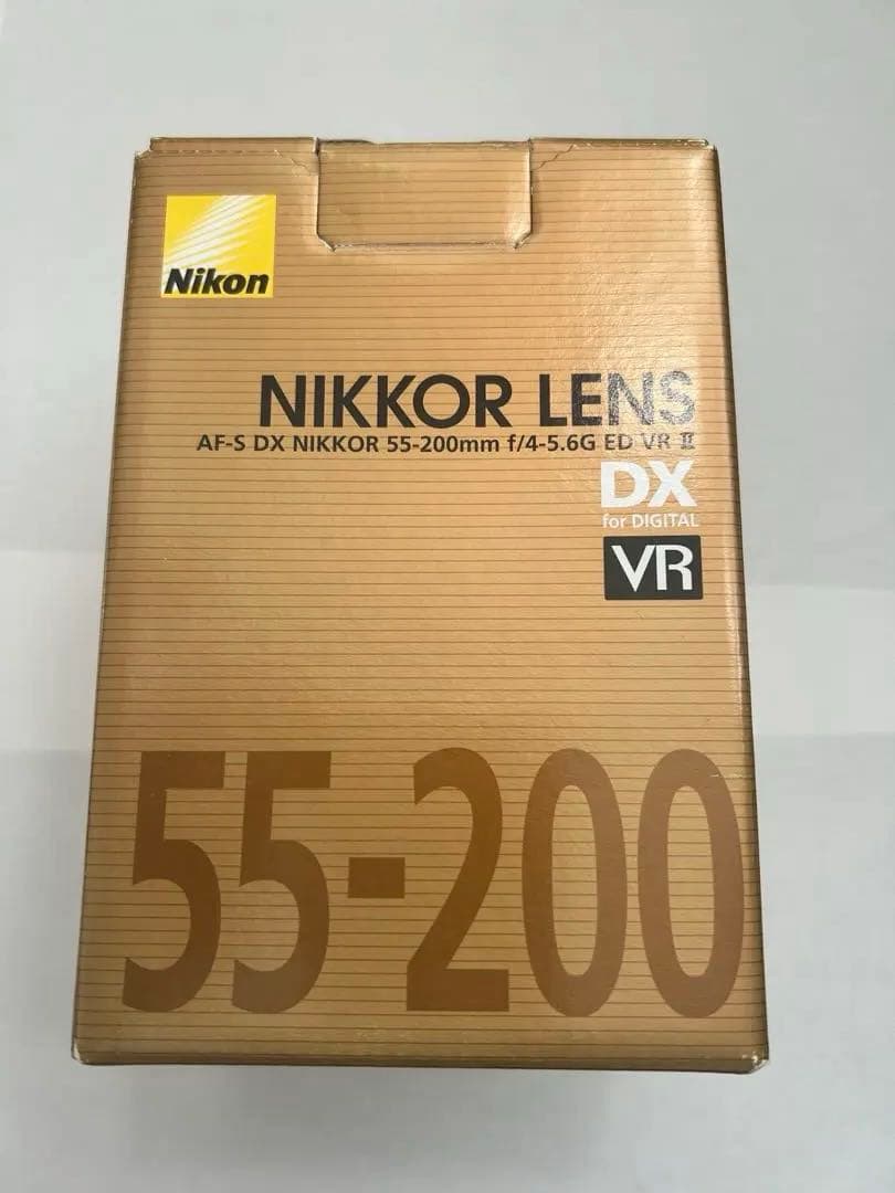 ②NIKKOR AF-S DX55-200㎜f4.5-5.6G ED VR II