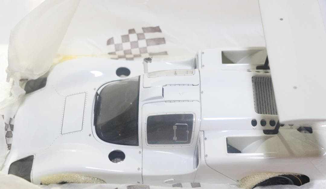 超貴重　Exoto １/１８ シャパラル２Ｆ　ハイウィング１９６７　中古品