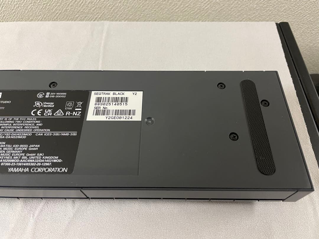 鍵盤楽器 YAMAHA SEQTRAK