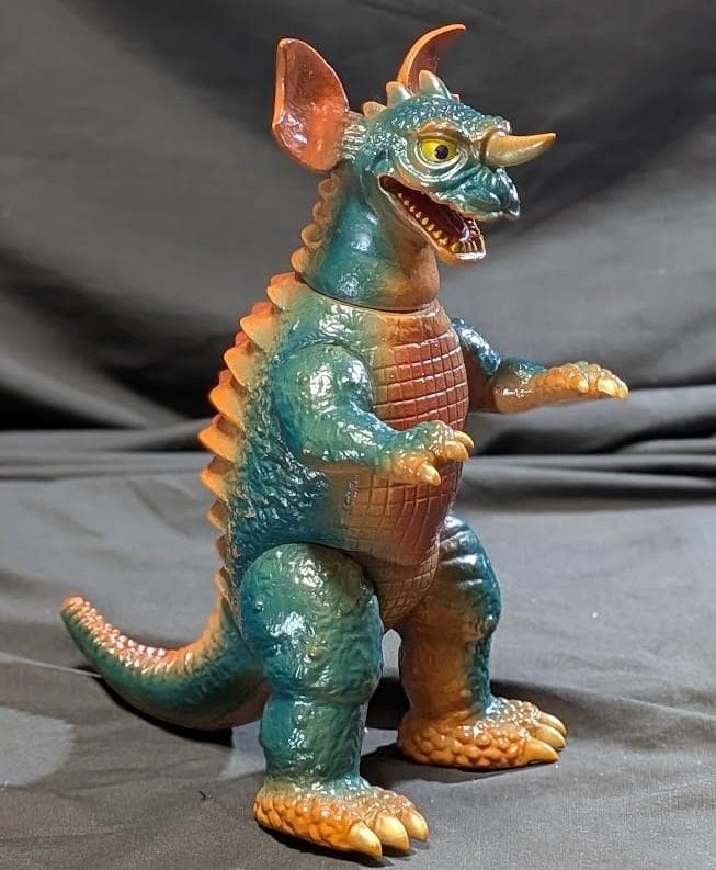 バラゴン「フランケンシュタイン対地底怪獣」登場怪獣（マーミット）ソフビフィギュア