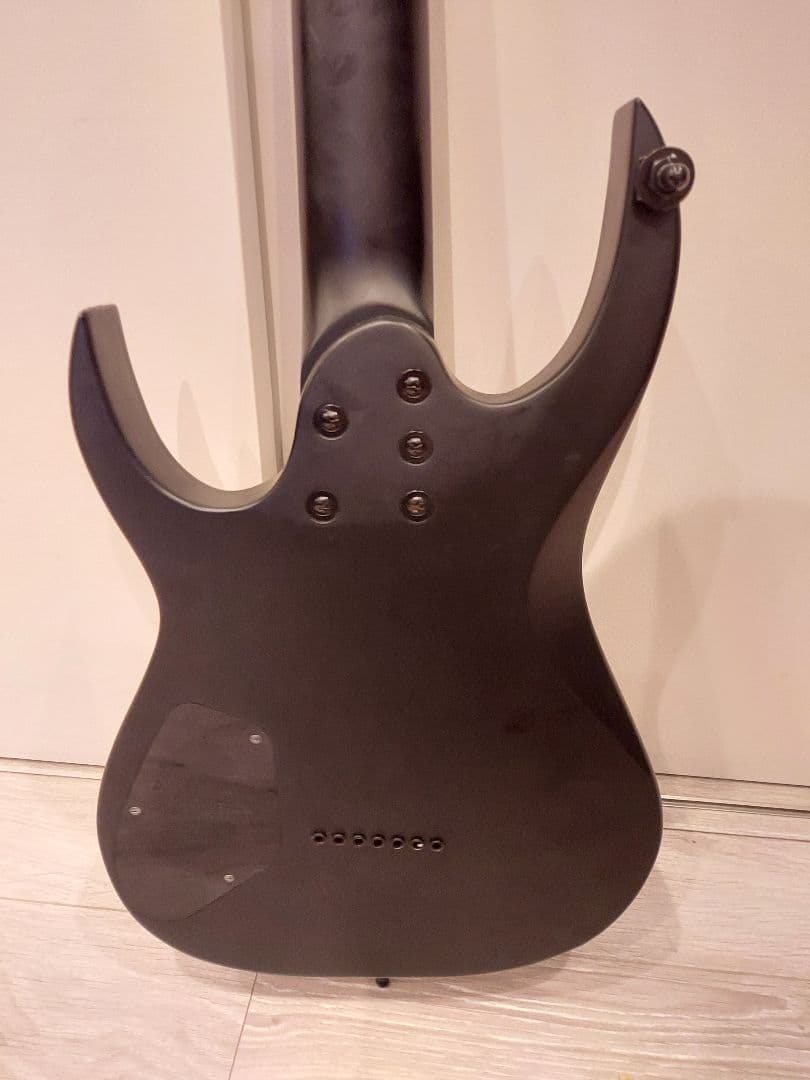 S by Solar 4.7C-E　7弦ギター