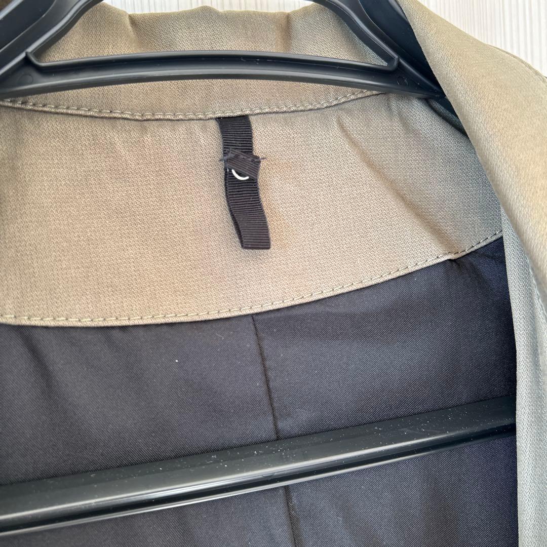 NEIL BARRETT ニールバレットコート　カーキ×ブラック　サイズ44