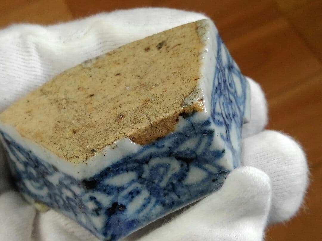 ♥中国製　【　青華　水孟　桐箱付き　】　書道具　染付　骨董品