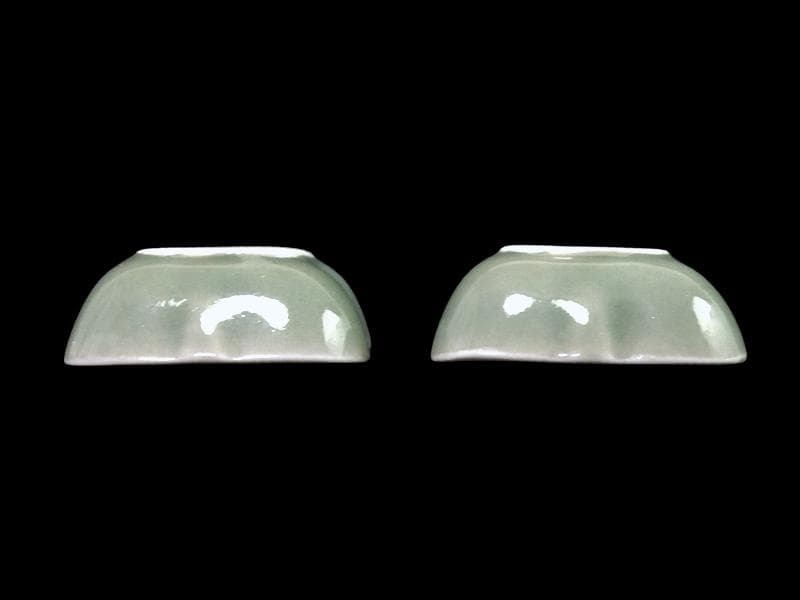 伊万里　瀬戸　青磁　軍配の図　変形豆皿　2枚　珍品　E667AS-fbsf