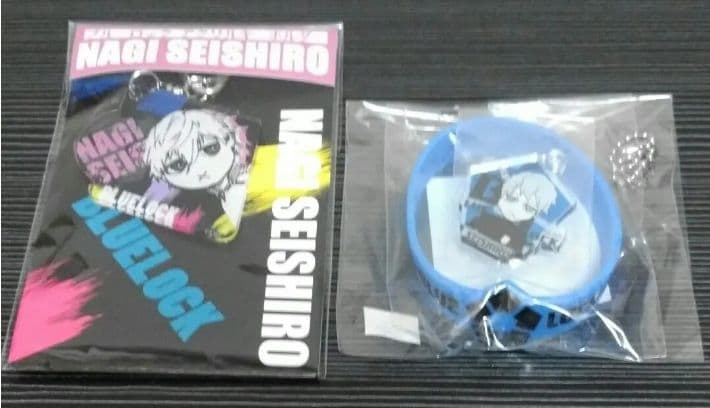 ブルーロック　凪　くじ引き堂　アクスタ　缶バッジ　凪誠士郎