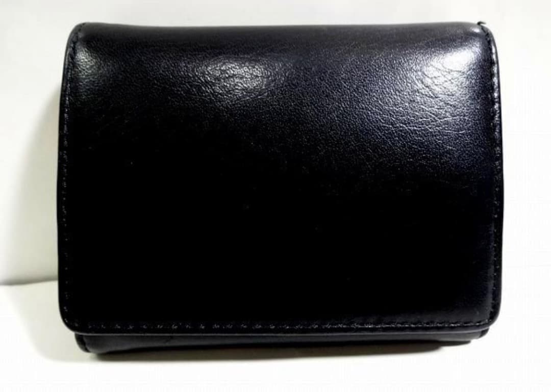 新品！本物アニエスベー Agnes b. レザー コンパクト 三つ折り 財布