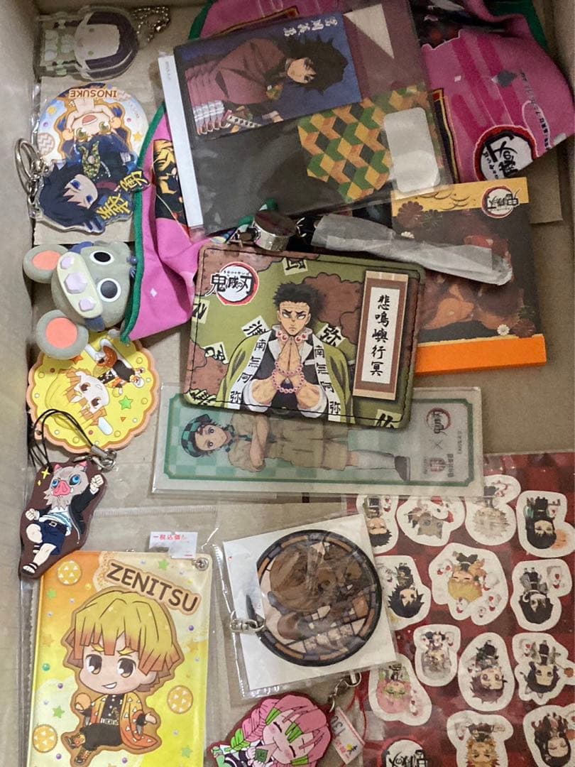 鬼滅の刃 大量 引退品 フィギュア グッズ まとめ売り 少年 ぬいぐるみ