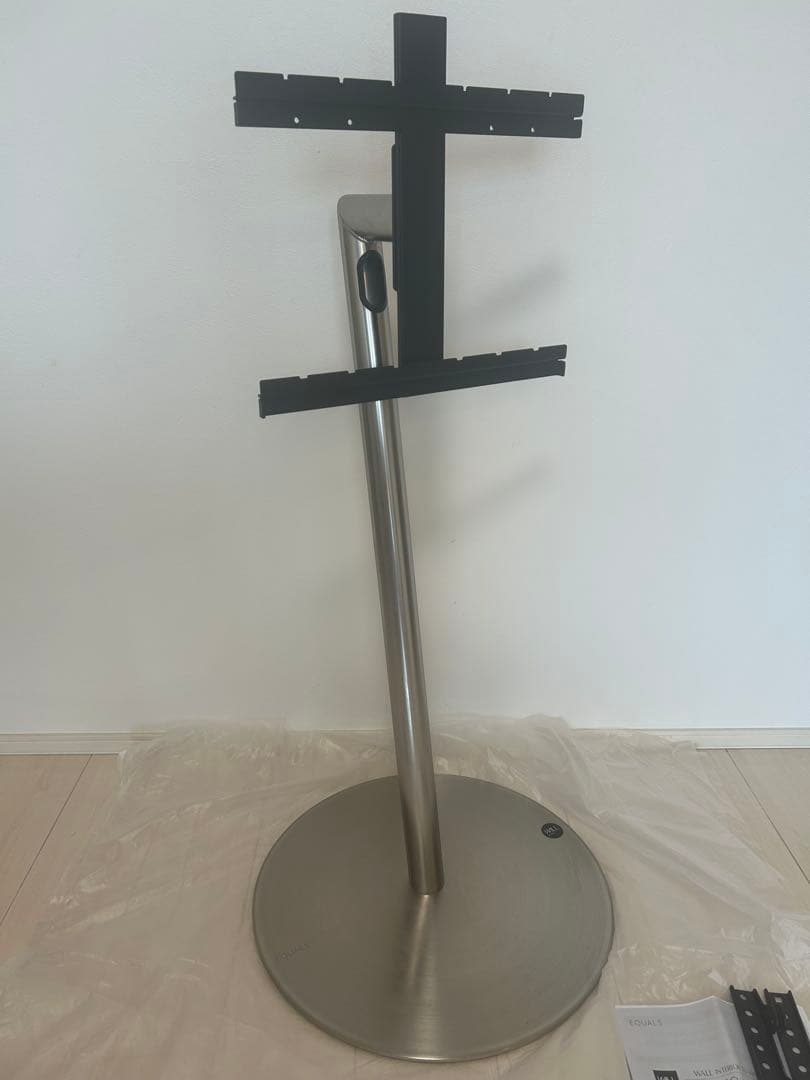 EQUALS anataRO テレビスタンド