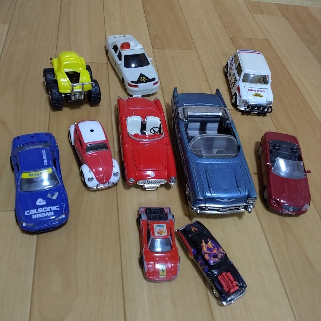 車　ヘリ　レースカー　ミニカー　いろいろ
