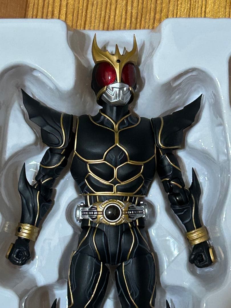 真骨頂 仮面ライダークウガ アルティメットフォーム フィギュア