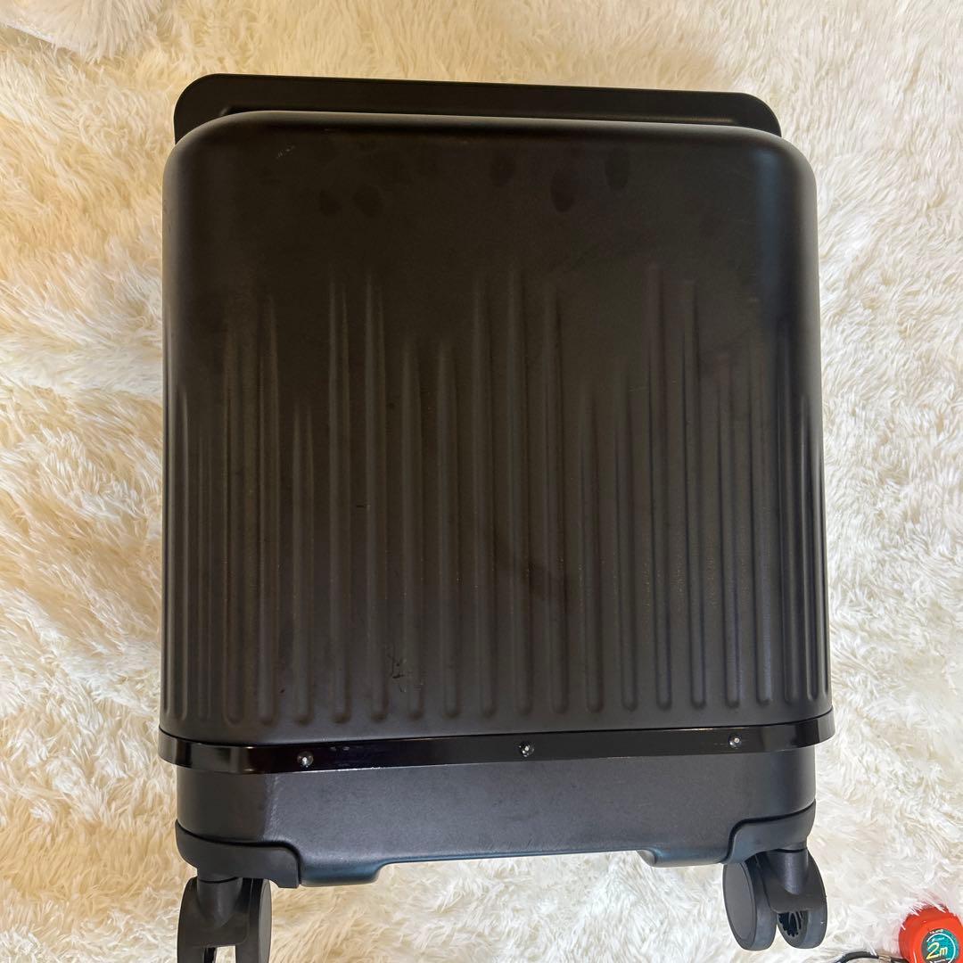 VELO 3段階可変式スーツケース 40〜72リットル　ブラック