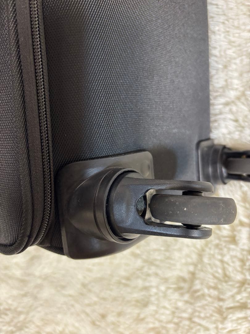 超軽量 美品 【エース】ソフトキャリーケース 57L TSAロック ブラック