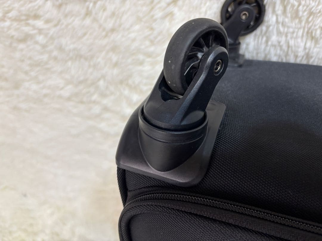 超軽量 美品 【エース】ソフトキャリーケース 57L TSAロック ブラック