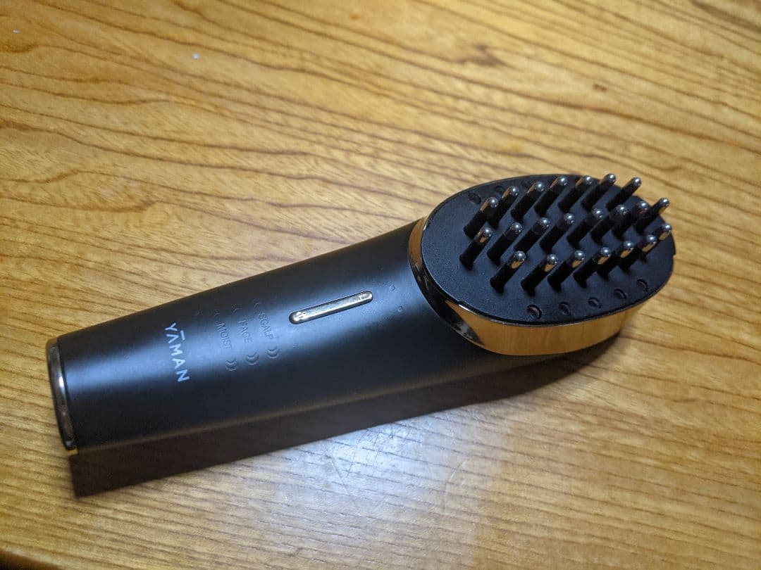 YAMN美顔器、顔、髪