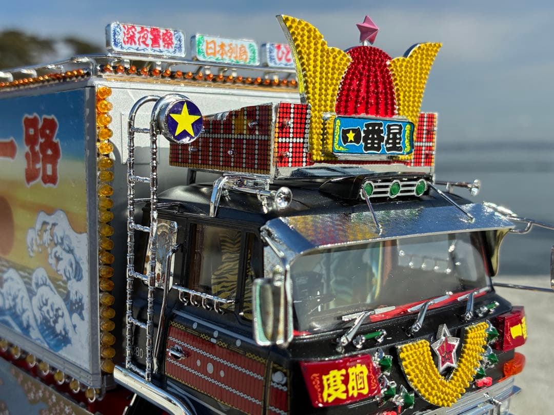 トラック野郎一番星男一匹桃次郎デコトラプラモデル