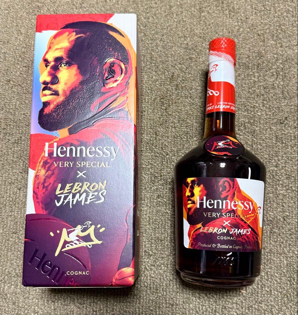 【2本セット】限定品 ヘネシー V.S レブロンリミテッドエディション700ml
