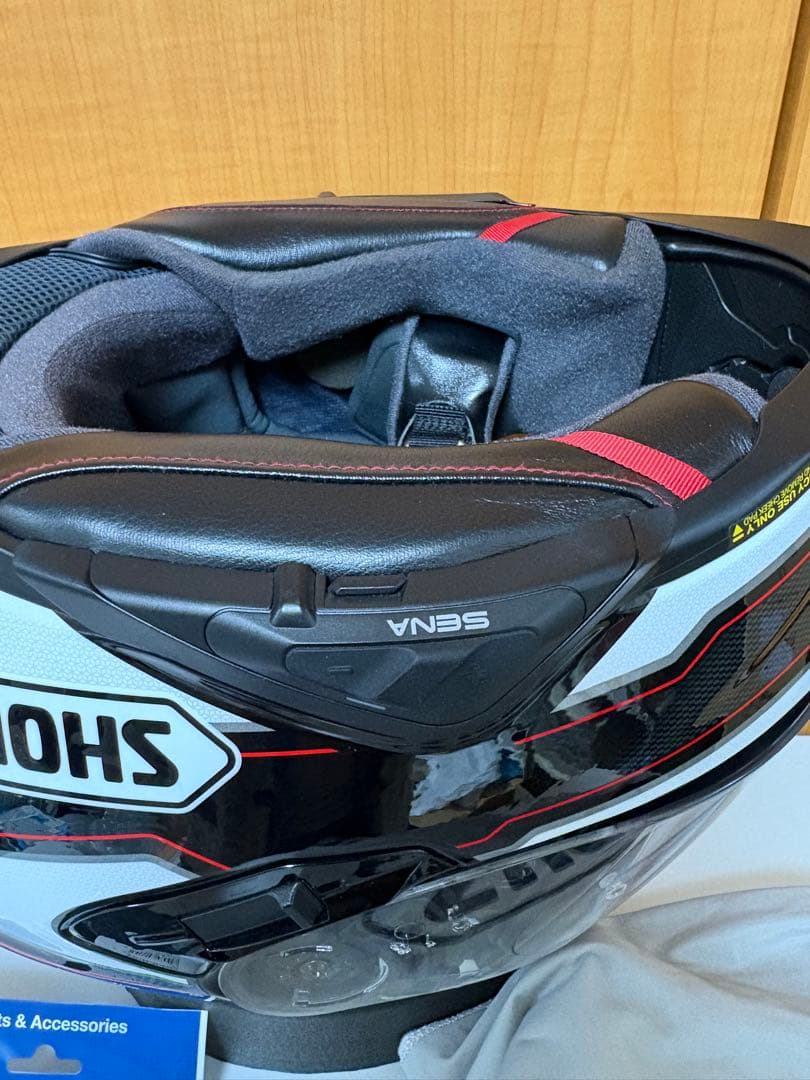 y*i様 SHOEI GT-AirⅡボナファイドとSENA MESE-01のセッ