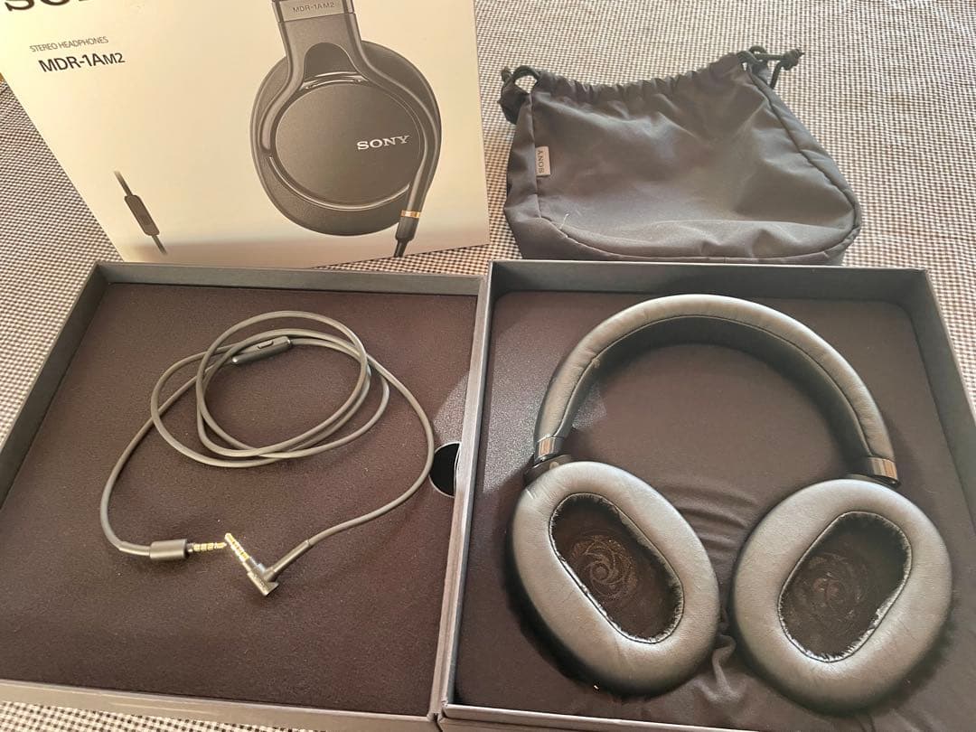 SONY MDR-1AM2 有線ヘッドホン／ソニーハイレゾ