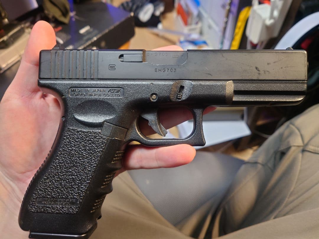 【うめだ】MP7A1 電動ガン＆グロック18C（電動）