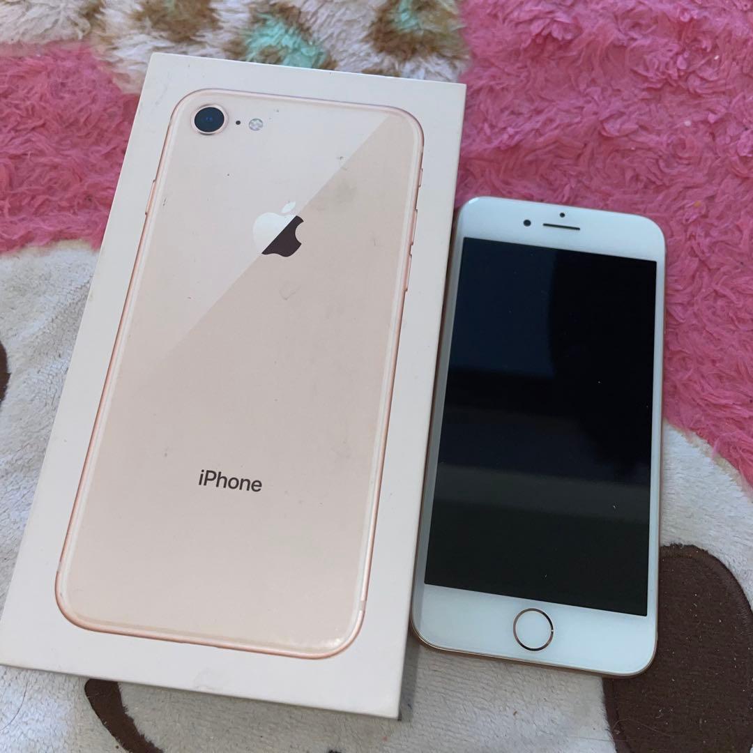 iPhone8 本体