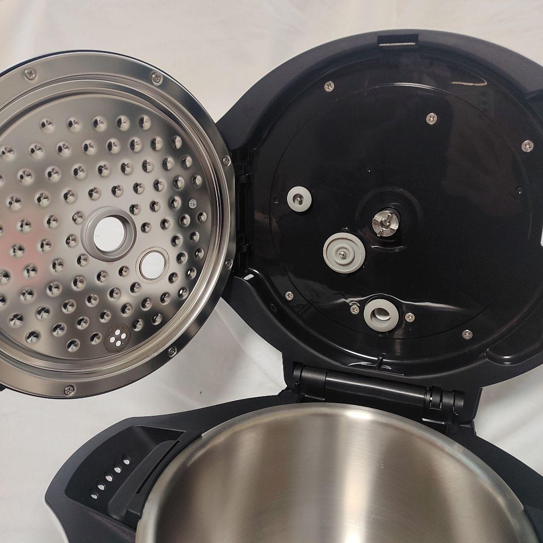 ヘルシオ ホットクック KN-HW24E-W ホワイト　水なし自動調理鍋