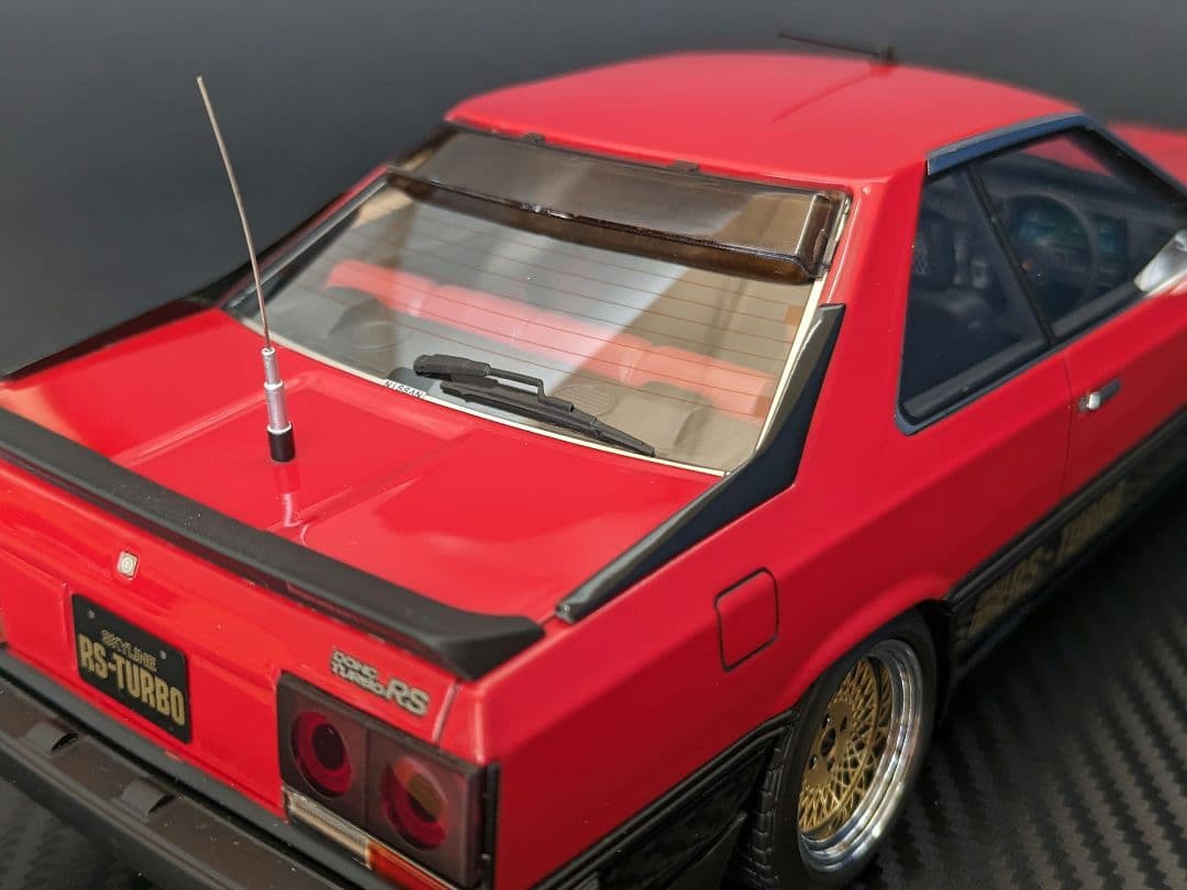 イグニッションモデル 1/18 スカイライン 2000 RS-Turbo R30