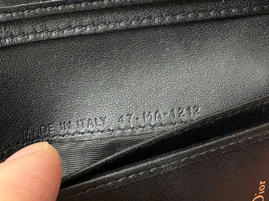 Dior ブラック レザー 二つ折り財布