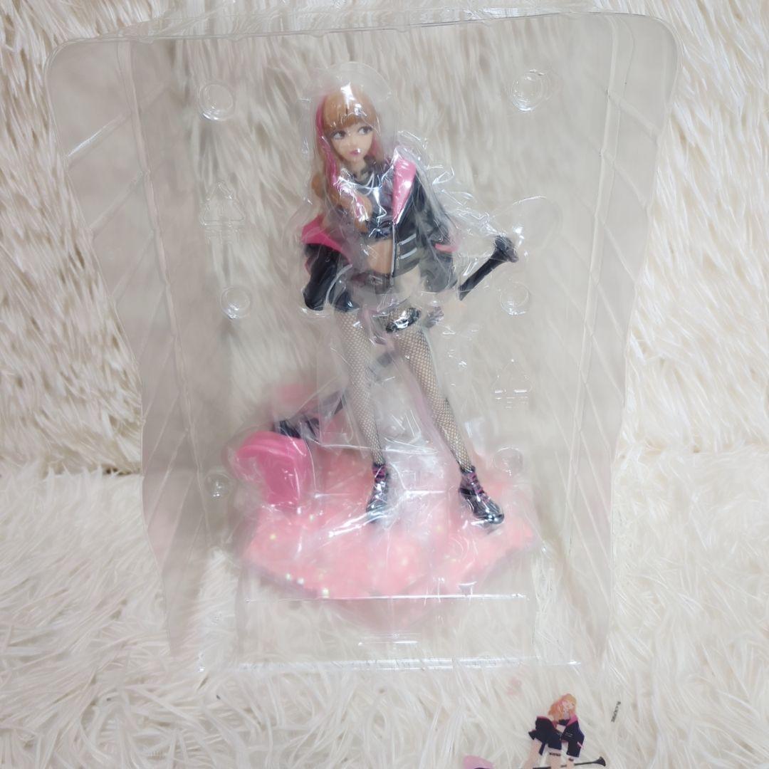 ジェニちゃんのみ　BLACKPINK コレクタブル　フィギュアセット　4体