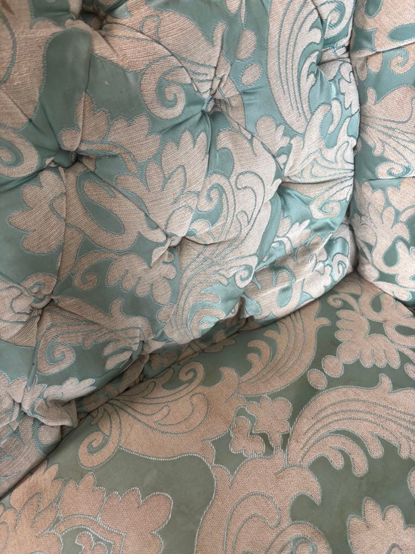 訳アリ【アンティーク調】ロイヤルなカウチソファ