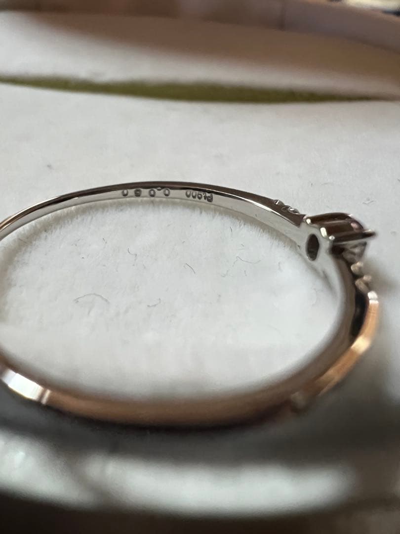 pt900 ピンクダイヤ　リング