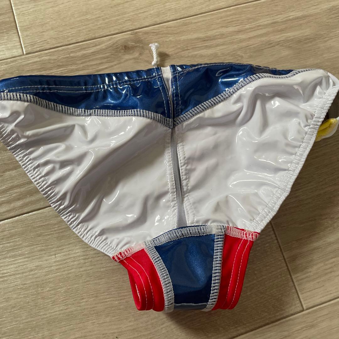 aqux 競パン