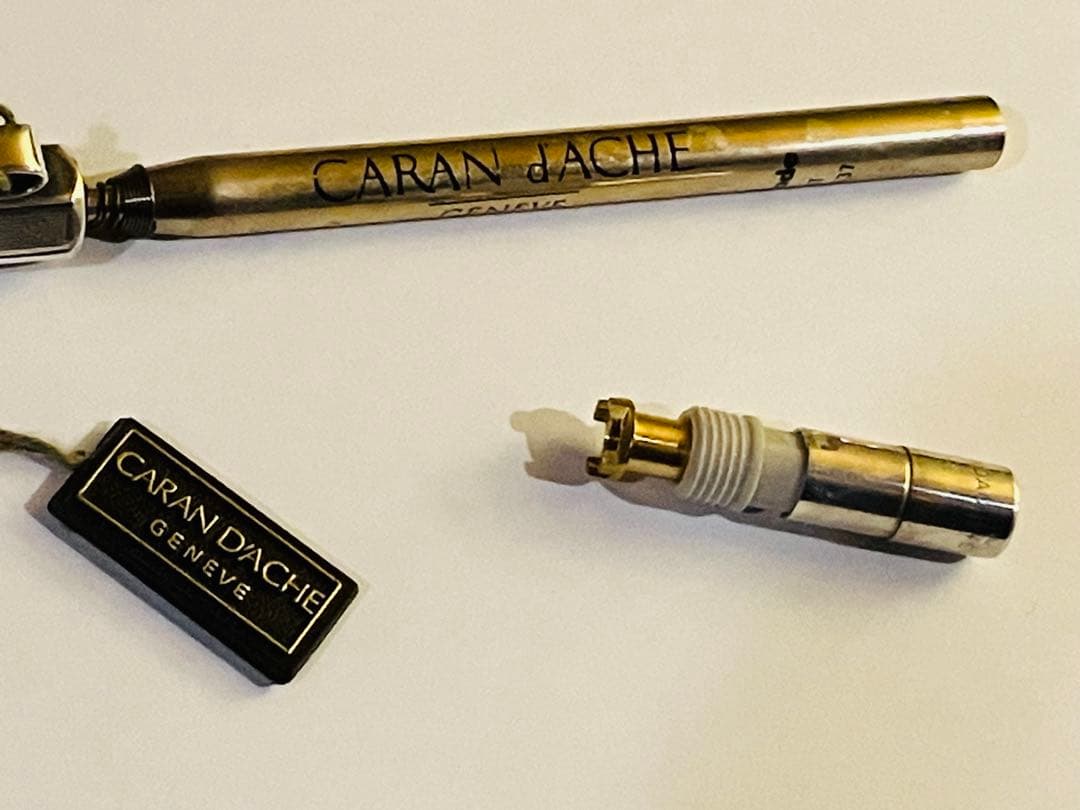 カランダッシュ　エクリドール　シルバー ケース付き　箱入り　ボールペン