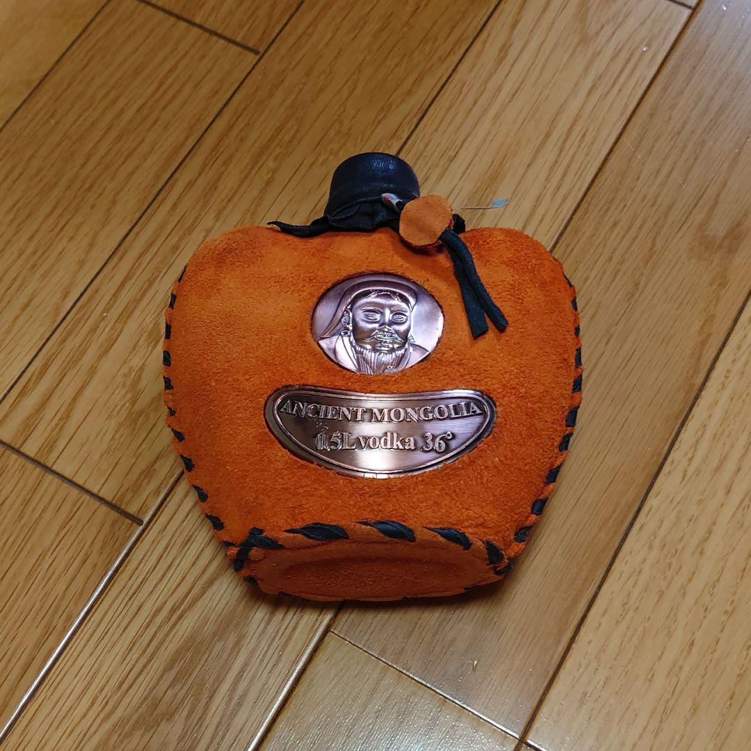 モンゴリアのビンテージ酒(ウィスキー、バーボン)
