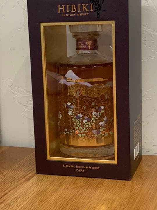 極美品 響17年 武蔵野富士 意匠ボトル 箱完備・国内正規品
