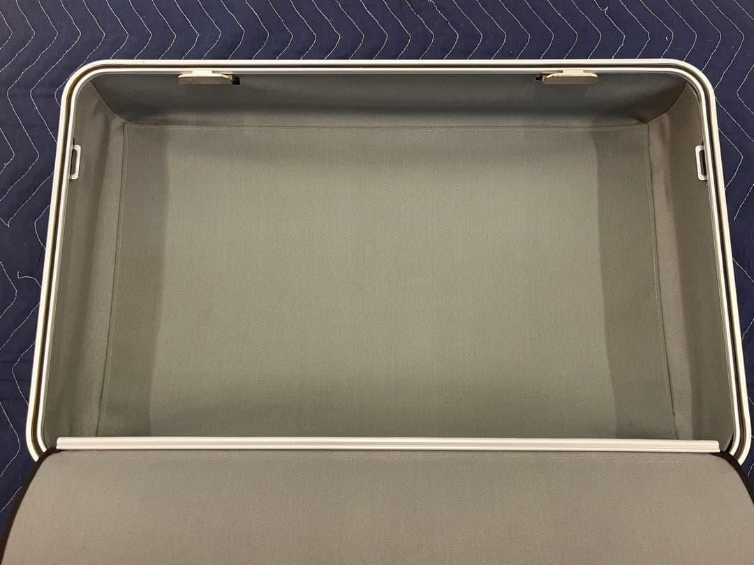 ゼロハリバートン ZERO HALIBURTON アルミスーツケース