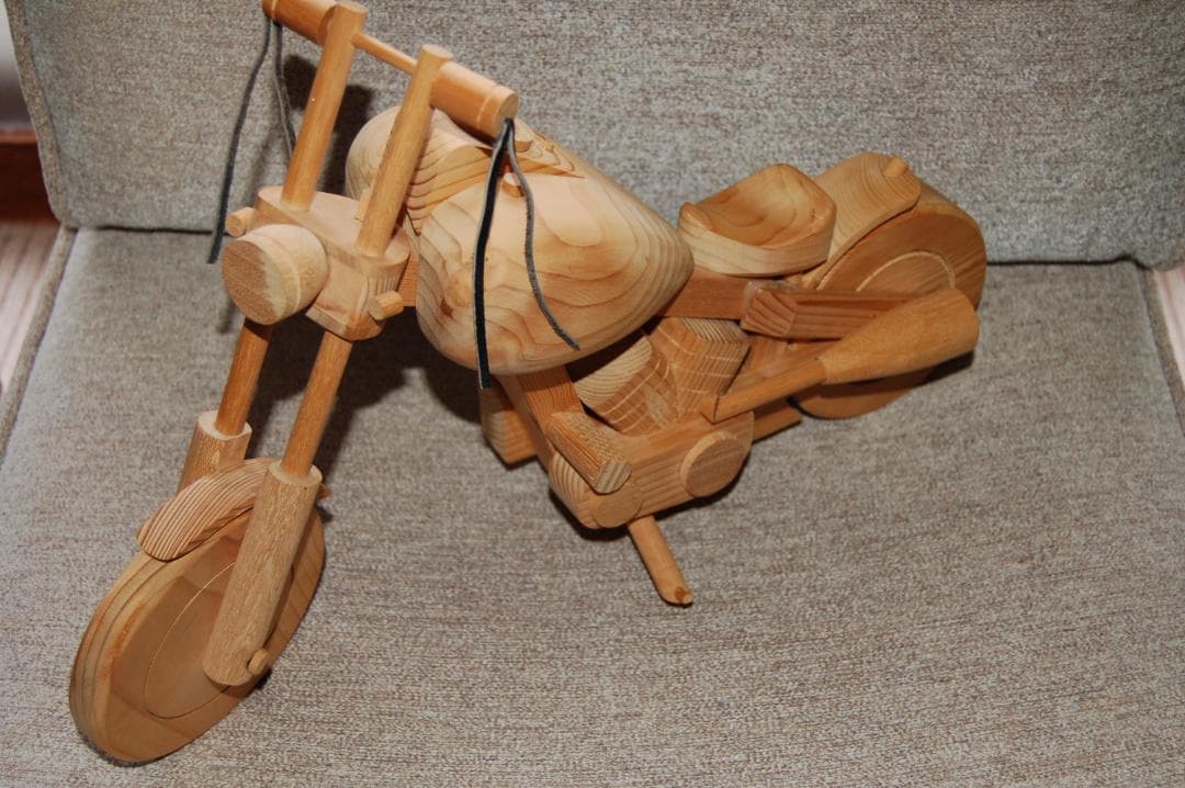 木製バイク模型 (画像5)