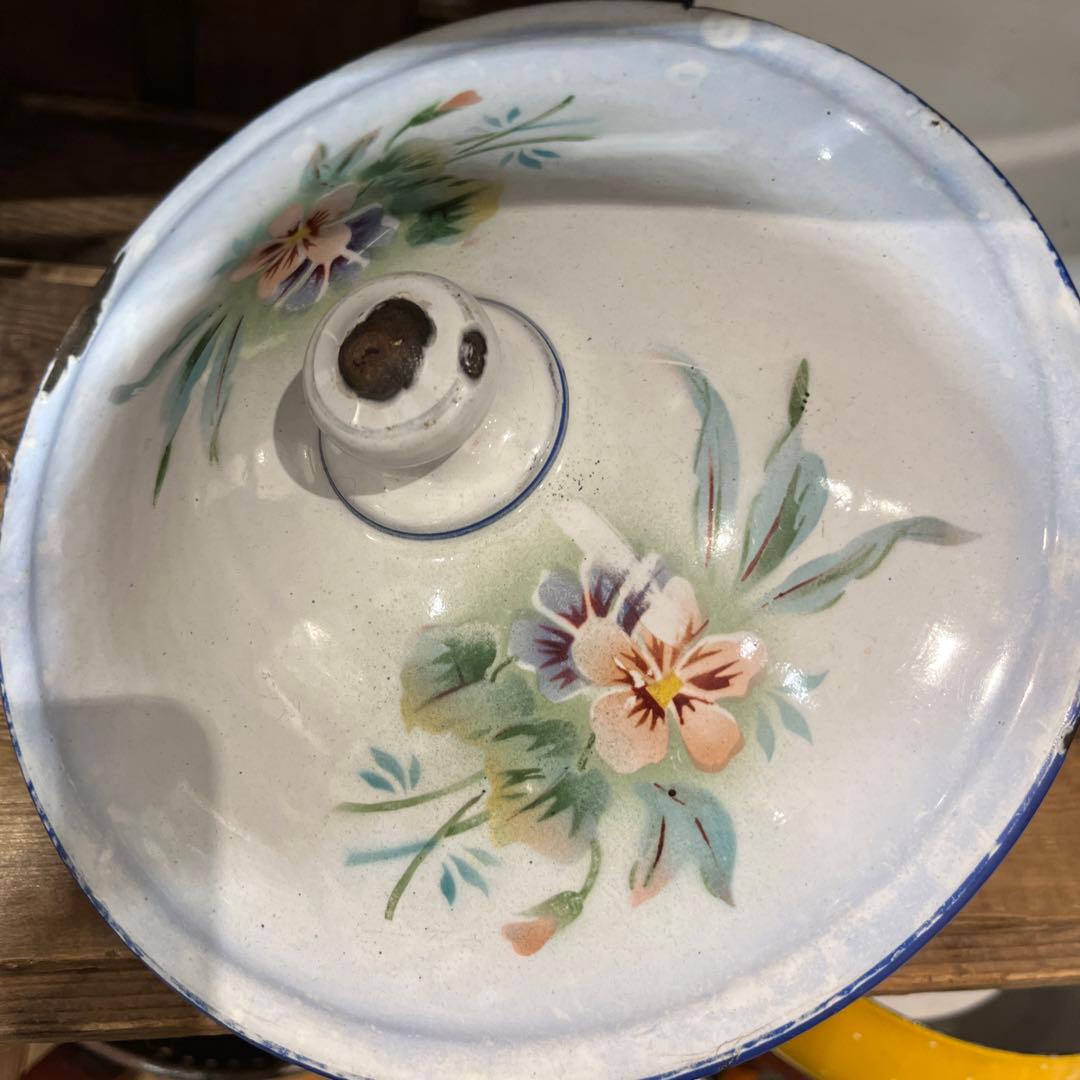 フランスアンティーク　JAPY スミレとスズランホーロースーピエールチューリーン