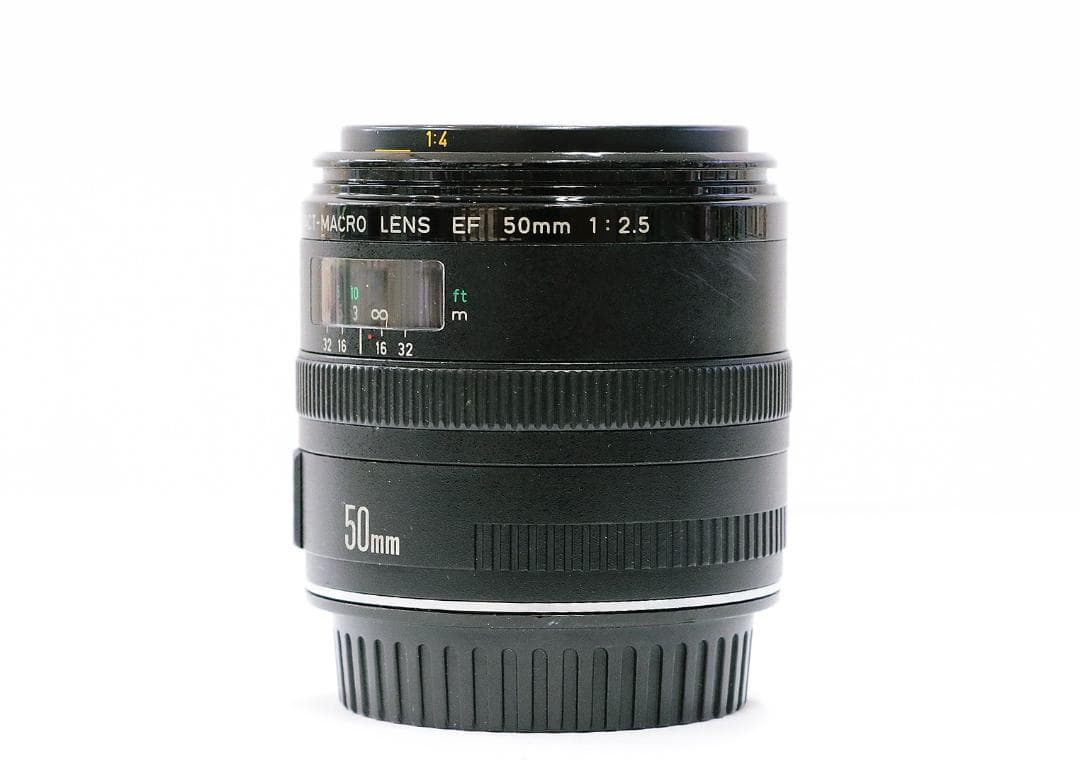 【人気】Canon EF 50mm f/2.5 Compact Macro