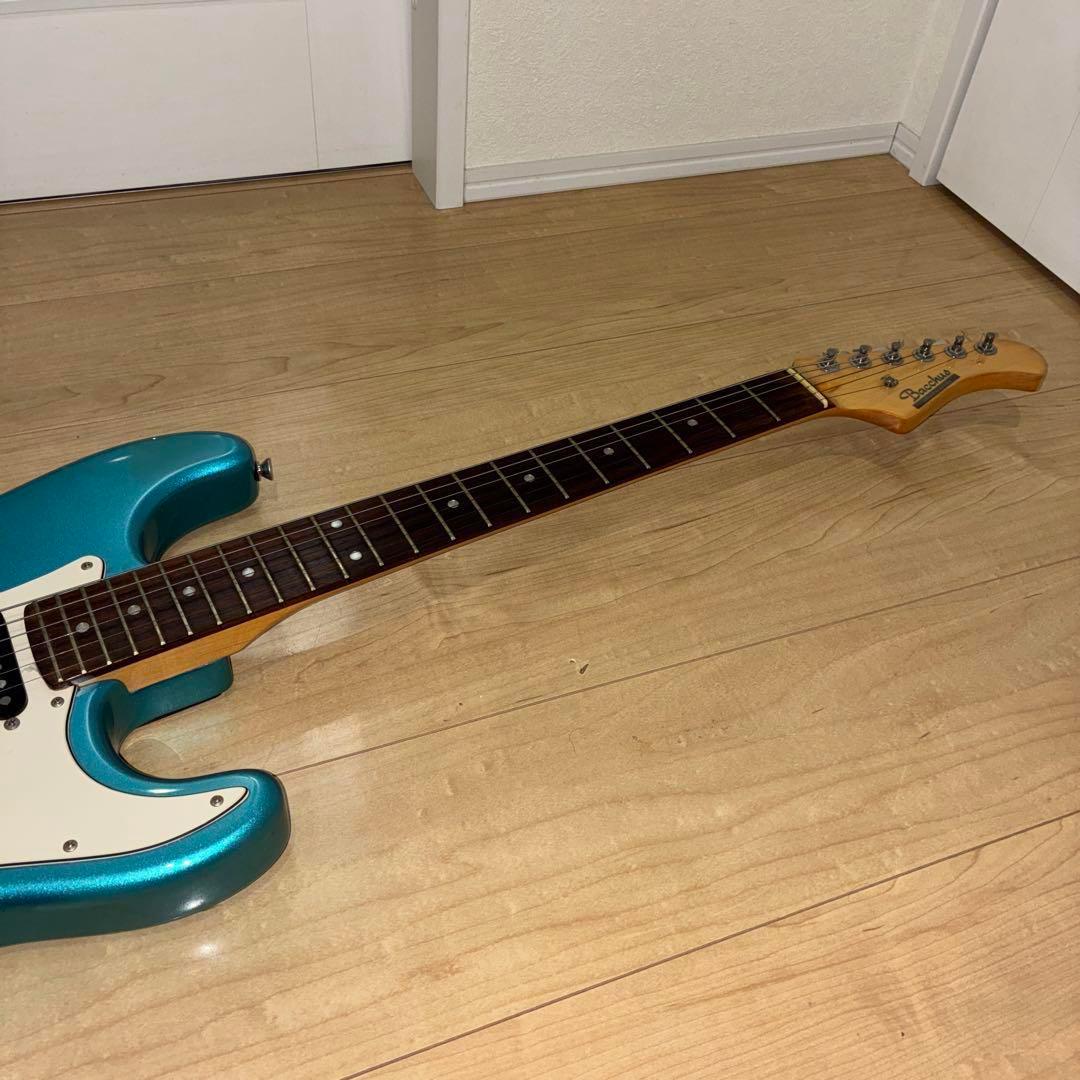 調整済み！弾きやすい！Bacchus 旧ロゴ　エレキギター　調整済み美品