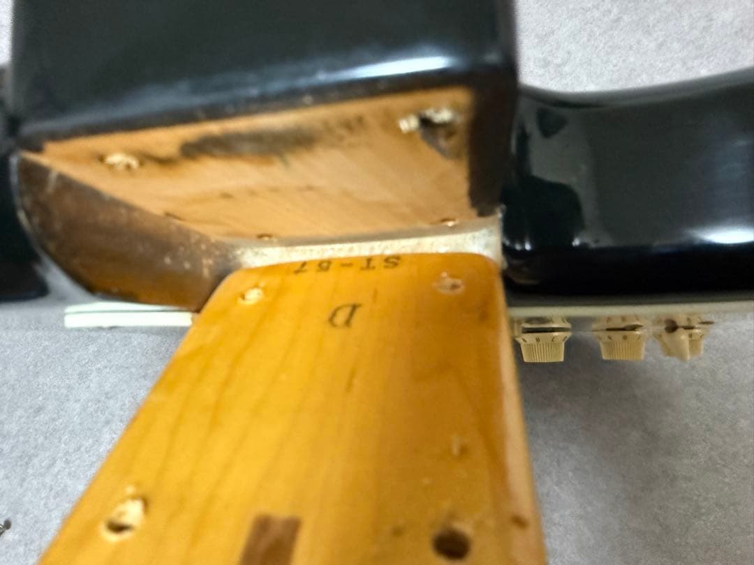 ストラトキャスター フェンダー ジャパン フジゲン期 Nシリアル93-94年製