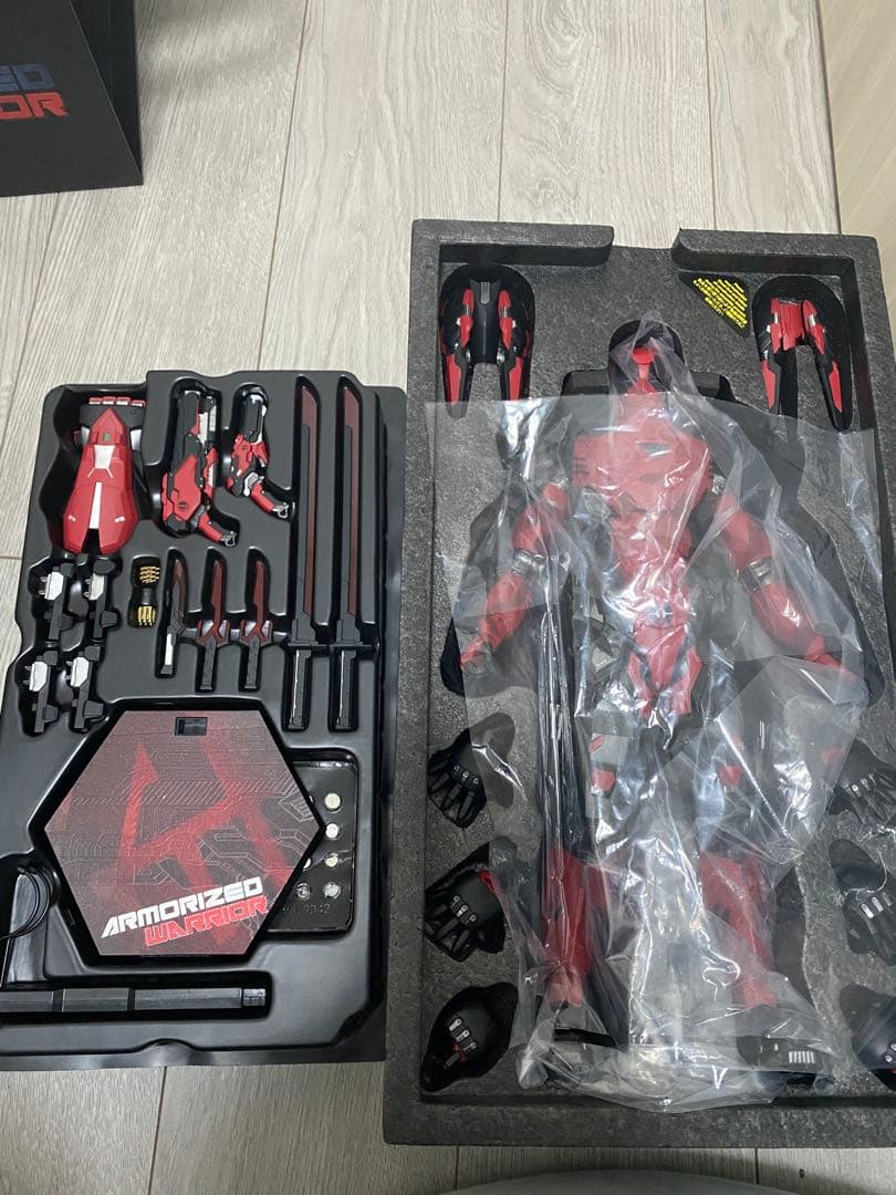 デッドプール　アーマライズ　ホットトイズ　特典付き