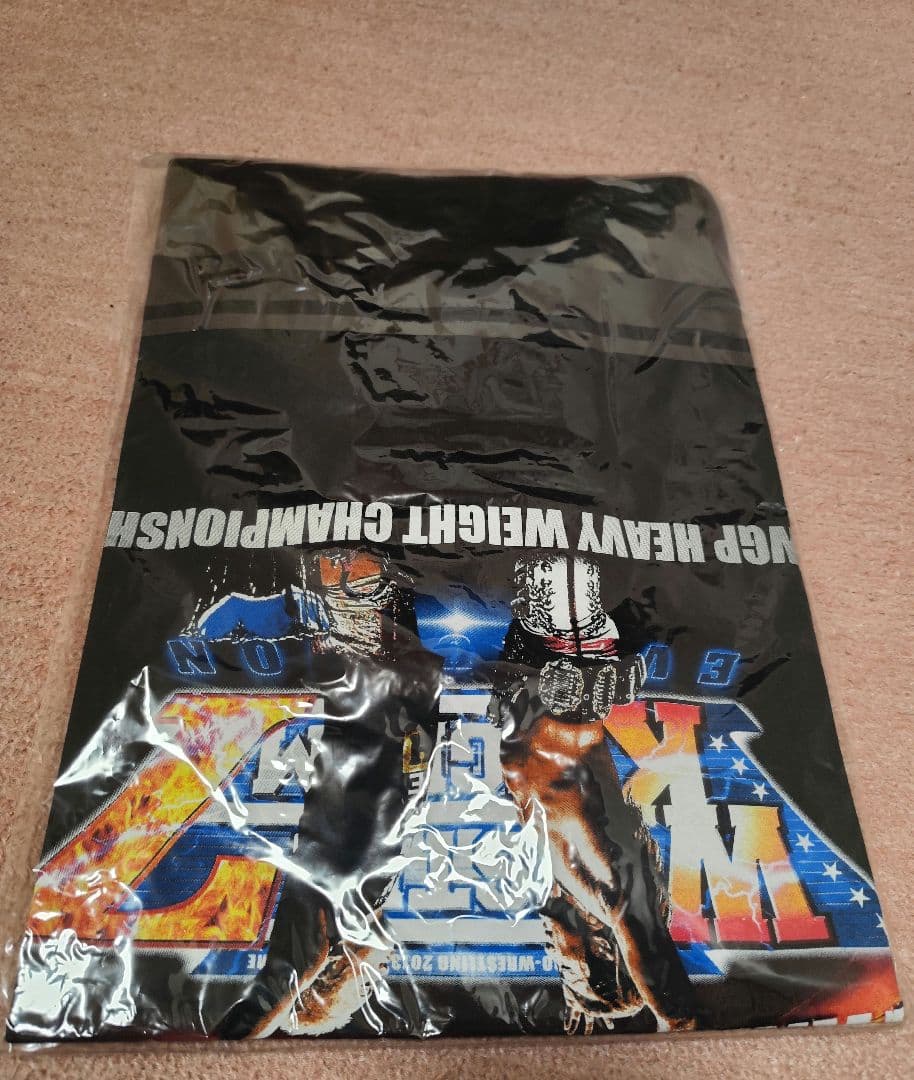 『棚橋vsオカダ』2013レッスルキングダム対戦記念Tシャツ