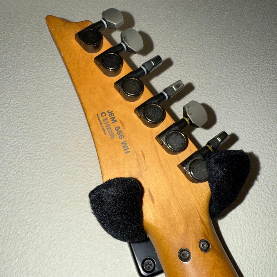 Ibanez JEM555 White Steve Vai シグネチャーモデル