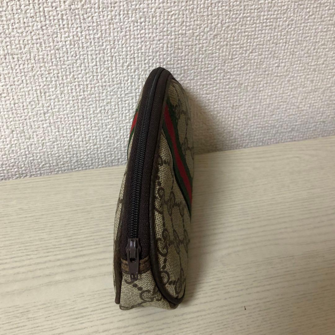 GUCCI ケース