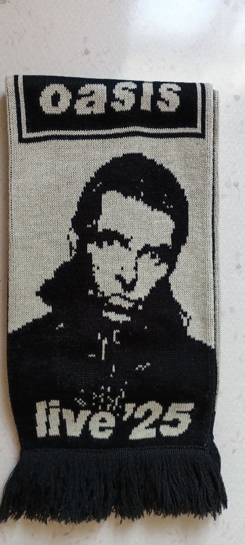 oasis live2025 マフラー