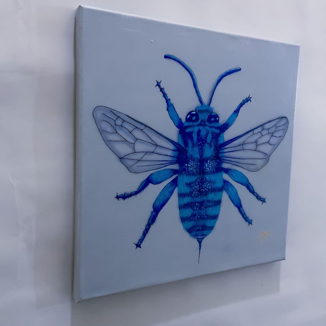 各種公募展入選作家による現代アートリアリズム作品　『ブルービー』