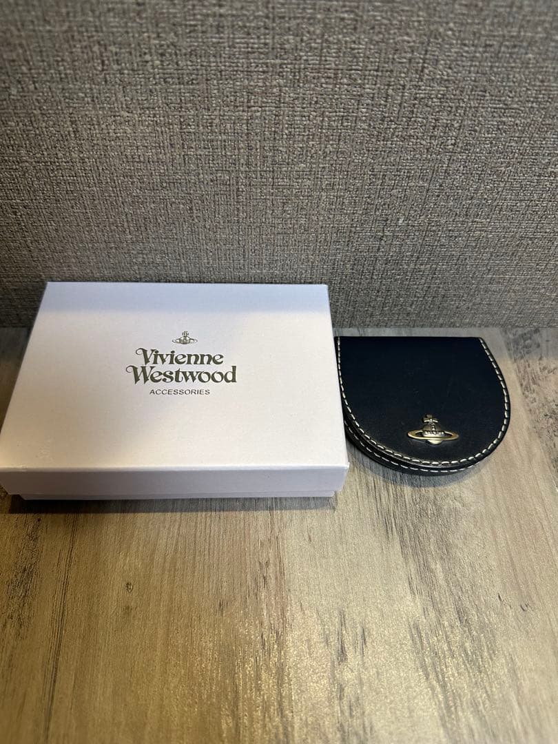 Vivienne Westwood ケース ネイビー