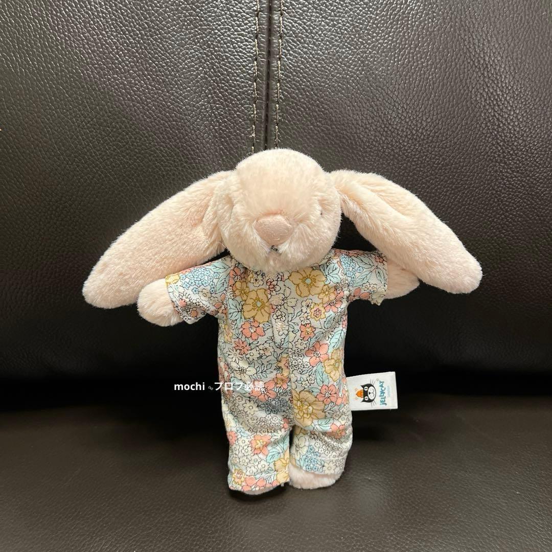  Bedtime Blossom Bunny うさぎ